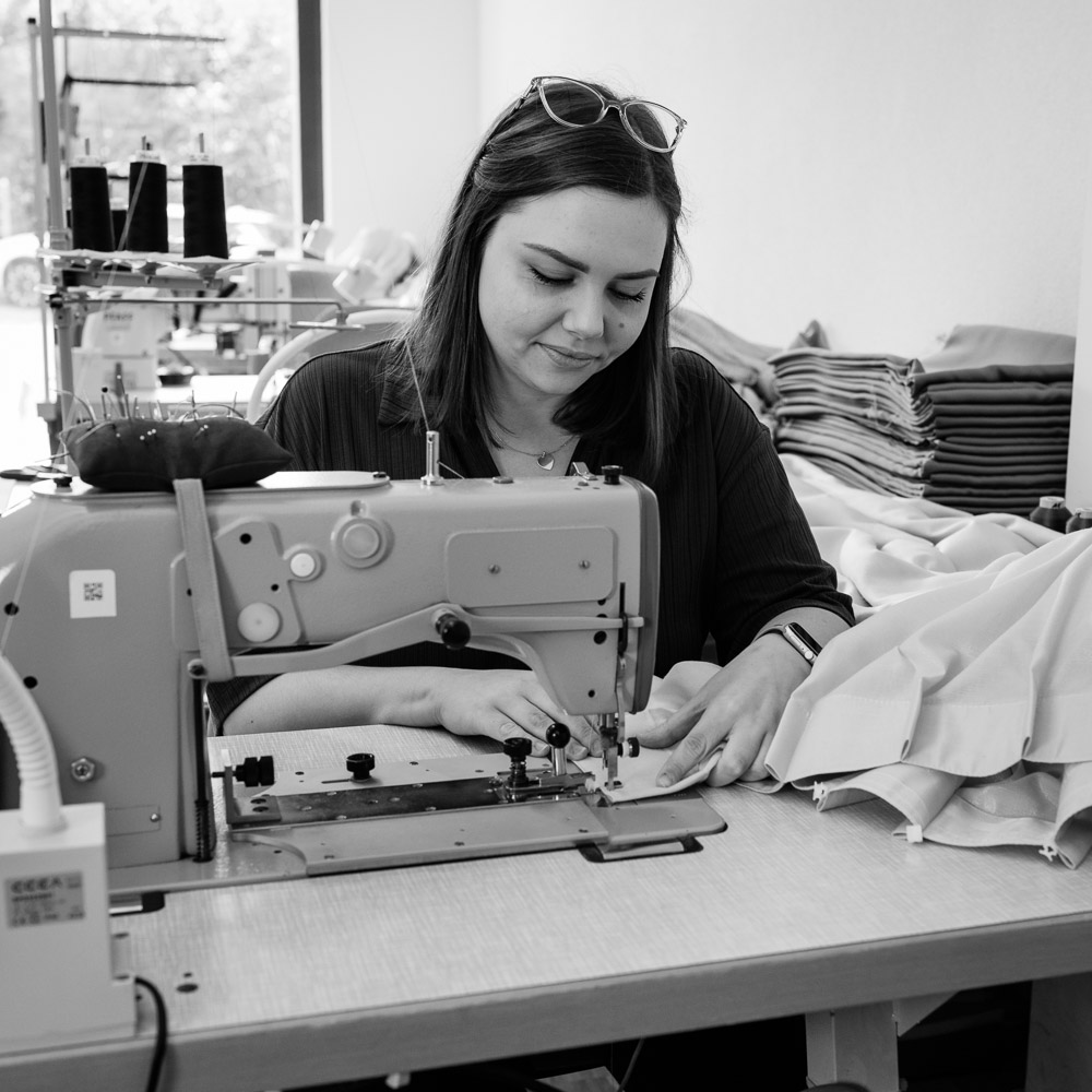 Kurt Wohndesign AG - Home - Team - Stefanie Kremer
Innendekorationsnäherin Kurt Wohndesign AG - Home - Team - Stefanie Kremer
Innendekorationsnäherin