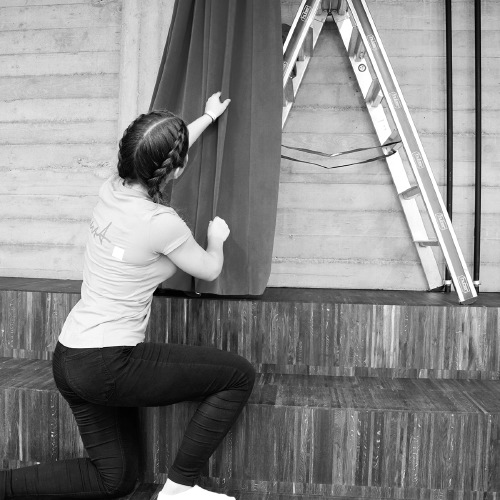 Kurt Wohndesign AG - Home - Bereichsleitung - Marina Hagenbuch
Raumausstatterin Kurt Wohndesign AG - Home - Bereichsleitung - Marina Hagenbuch
Raumausstatterin