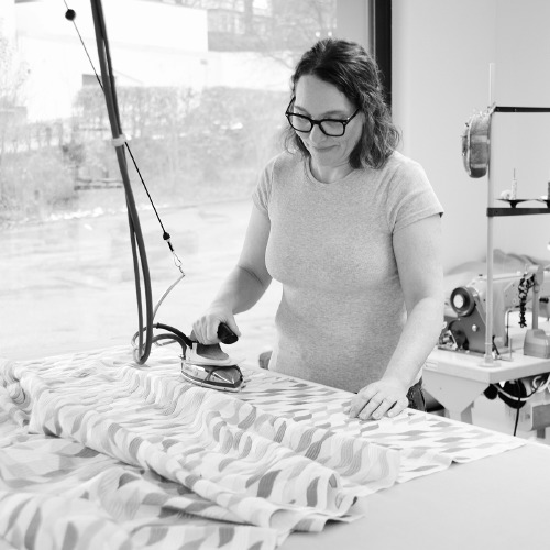 Kurt Wohndesign AG - Home - Team - Nicole Schöpfer
Innendekorationsnäherin Kurt Wohndesign AG - Home - Team - Nicole Schöpfer
Innendekorationsnäherin