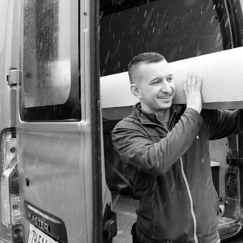 Kurt Wohndesign AG - Home - Bereichsleitung - Shqiprim Limoni
Chefbodenleger mit eidg. Fachausweis Kurt Wohndesign AG - Home - Bereichsleitung - Shqiprim Limoni
Chefbodenleger mit eidg. Fachausweis